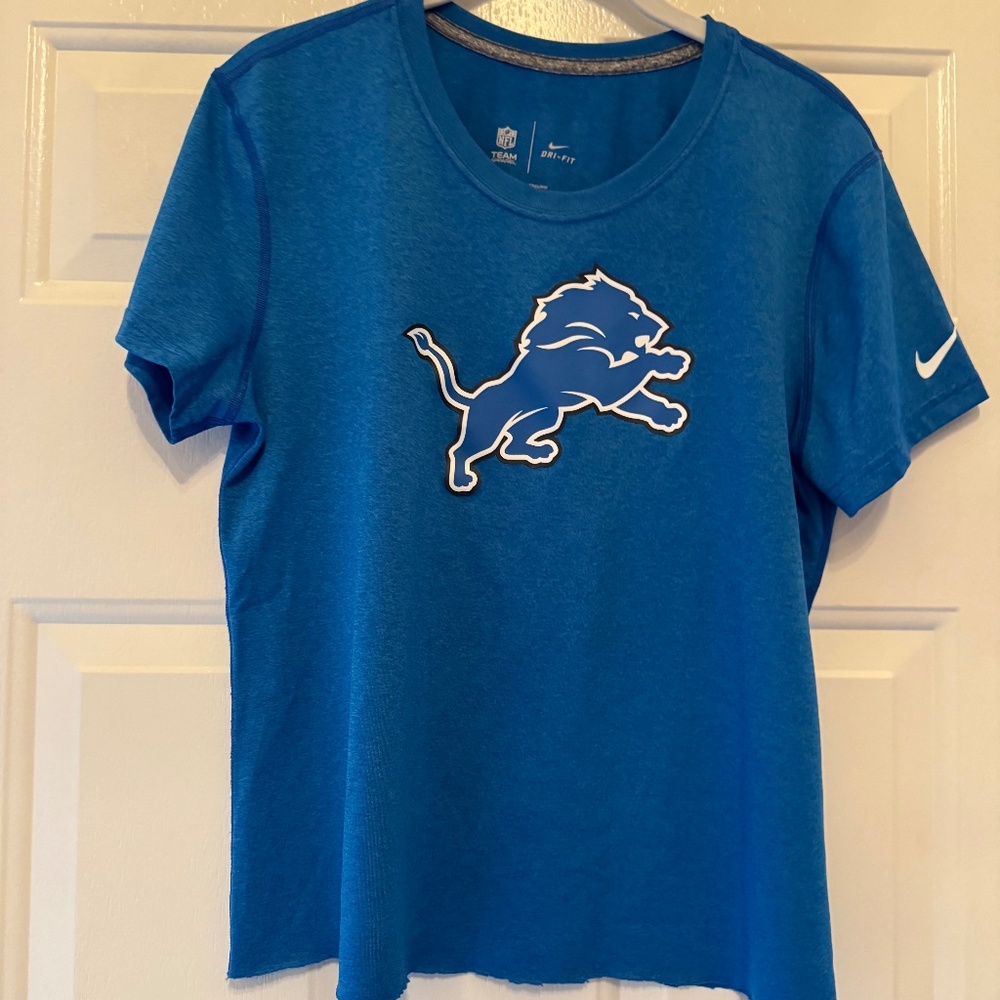 Women's Detroit Lions Nike crop top size large